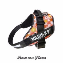 JULIUS Arnes IDC Power rosa con flores